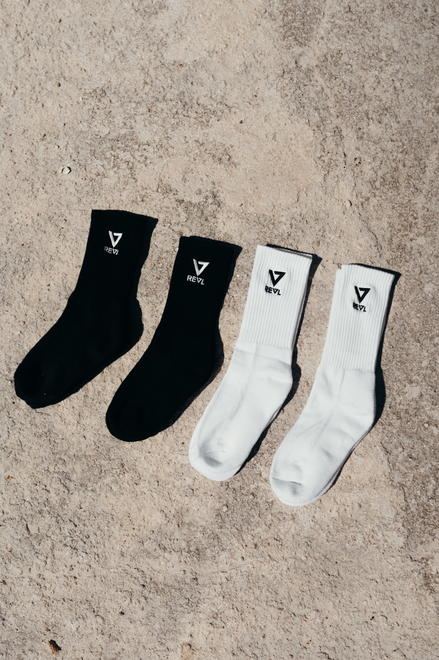 REVL Crew Socks 4 PACK