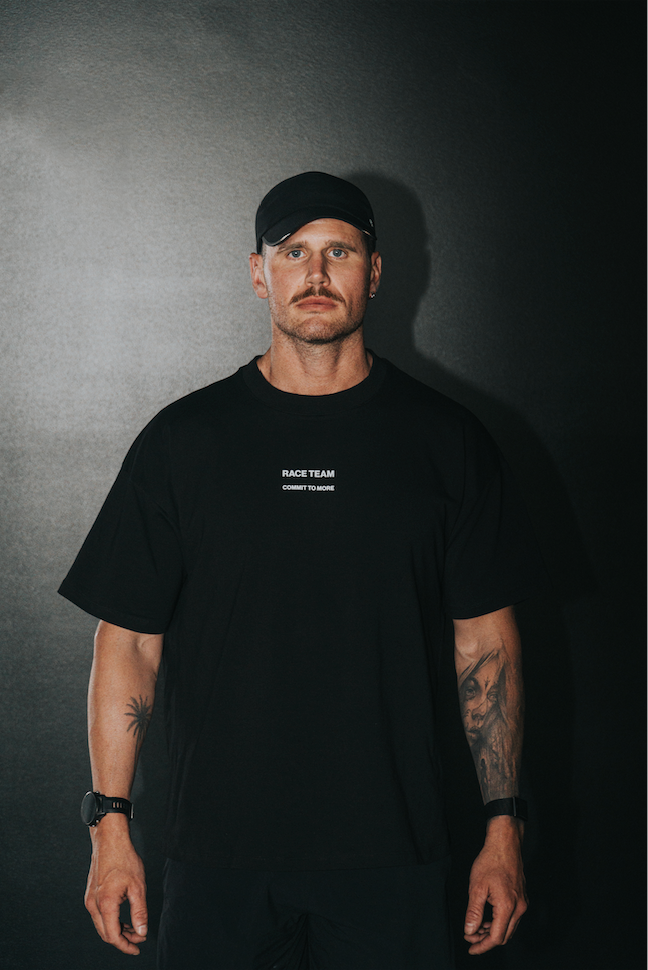 RACE TEAM TEE - BLACK