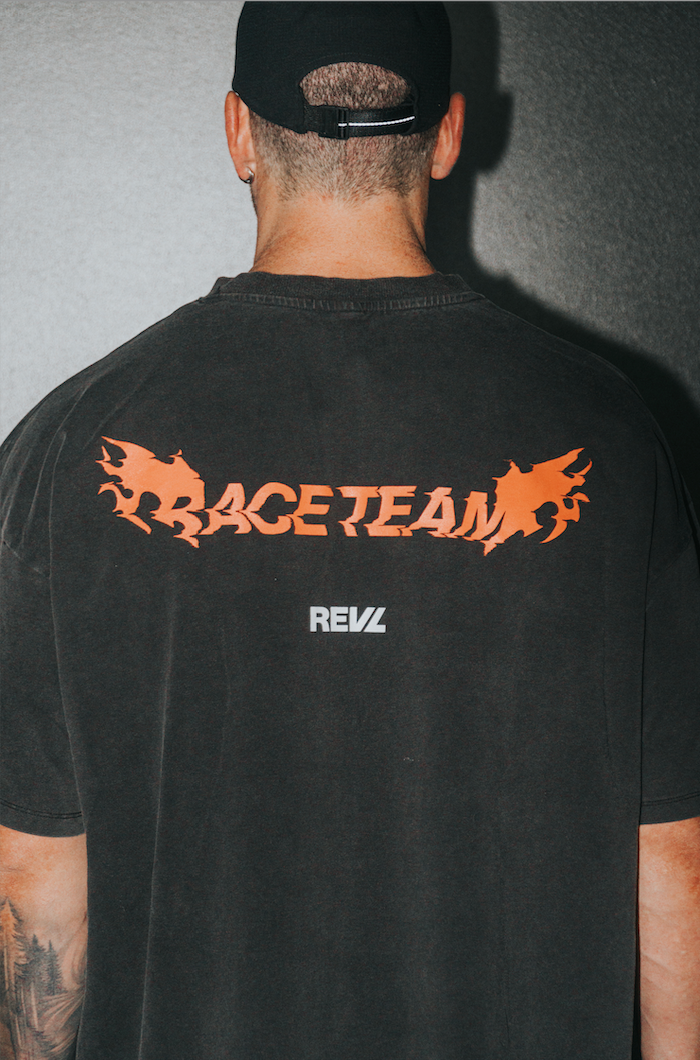 RACE TEAM TEE - WASHED BLACK